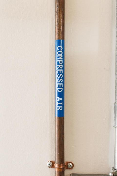 Actual product image Brady M7C-500-595-BL, vinyl tape, blue, glossy, 12.70 mm x 15.24 m, permanent, continuous (1.27 cm)