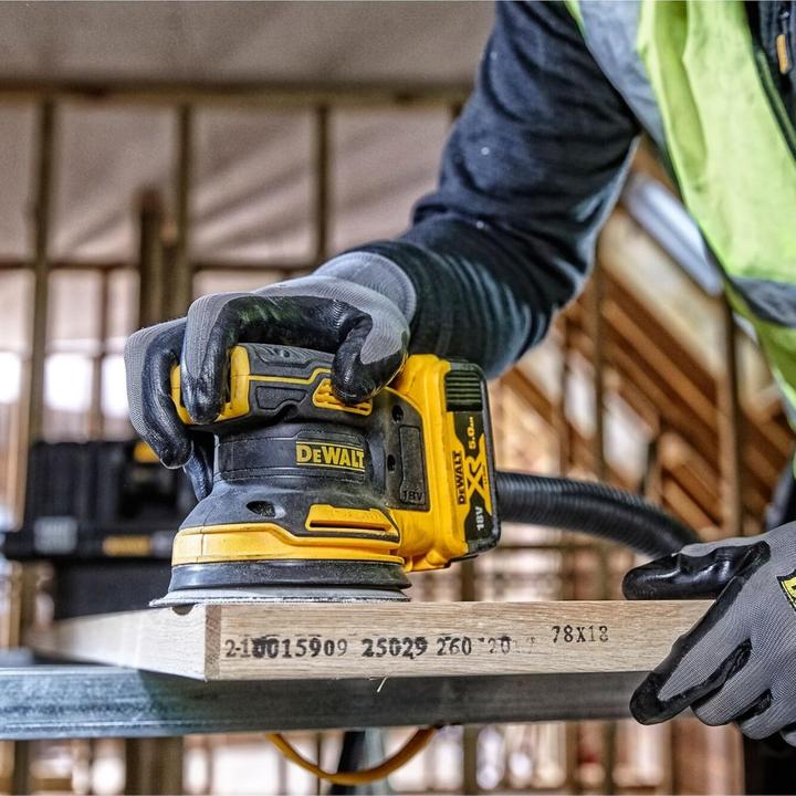 Productafbeelding DeWalt DCW210NT-XJ (Excentrische schuurmachine, 210 W)