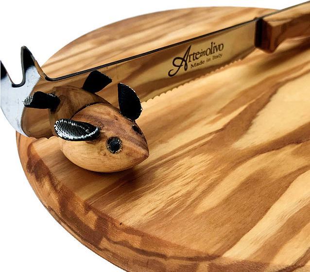 Actual product image Natura Punto Round wooden board with mouse and knife, 22 cm, olive wood