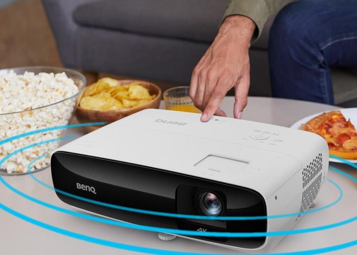Produktbild BenQ TK810 (4K, 3200 lm, 1.48 - 1.62:1)