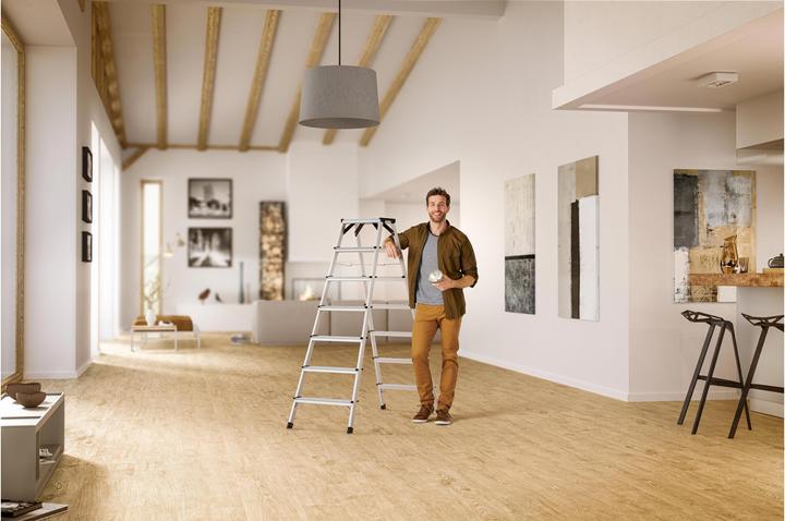 Produktbild Hailo D60 StandardLine, Alu-Sicherheits-Doppelstufenleiter, 2 x 7 Stufen (Stehleiter, 136 cm)