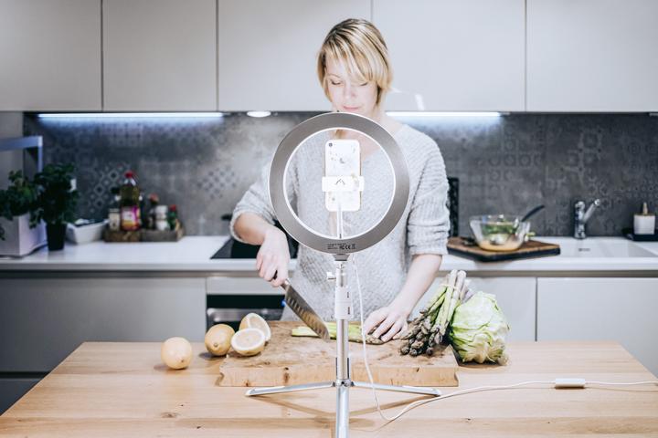 Produktbild Kodak Smartphone Ring Light für Vlogging 25cm (Ringleuchte)