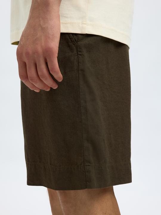Actual product image Selected Loose Fit Shorts aus Leinengemisch (M)
