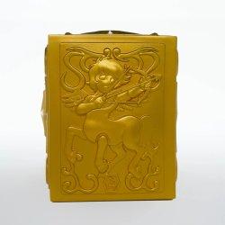 Actual product image Plastoy - Les Chevaliers du Zodiaque - Tirelire Boîte de Pandore du Chevalier d'Or du Sagittaire - Aiolos