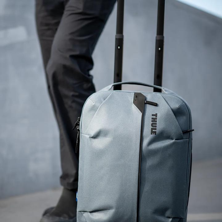 Actual product image Thule Aion Carry On Spinner - Dark Slate (35 l)