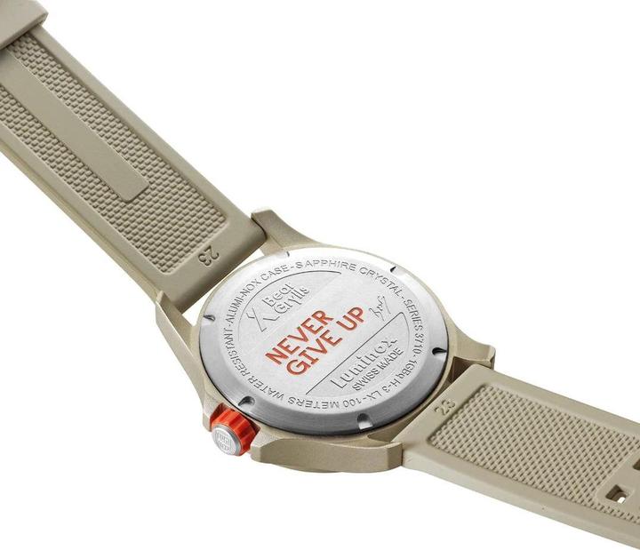 Actual product image Luminox Bear Grylls Survival 3710 Land Series (Analogue wristwatch, Swiss made, 43 mm)