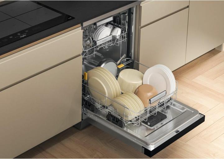 Actual product image Whirlpool W7F HS51 X