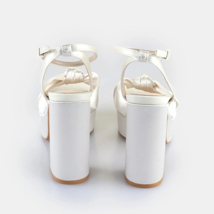 Produktbild Buffalo sandalen für en kya bow - vegan satin (40)