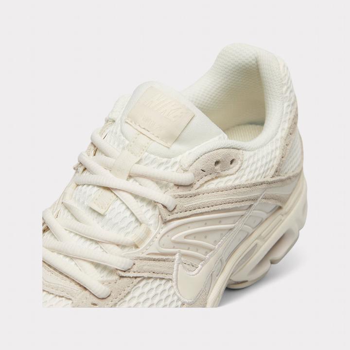 Image du produit Nike Air Max Moto 2K (39)