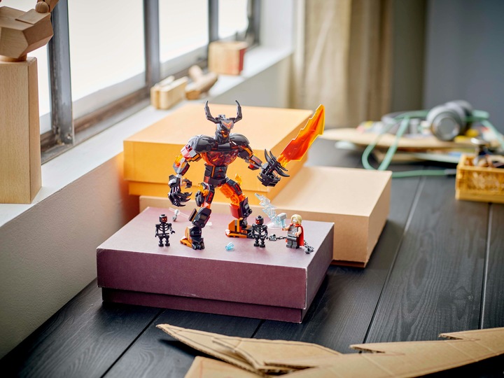 Immagine prodotto LEGO Figura di costruzione di Thor contro Surtur (76289, LEGO Marvel)