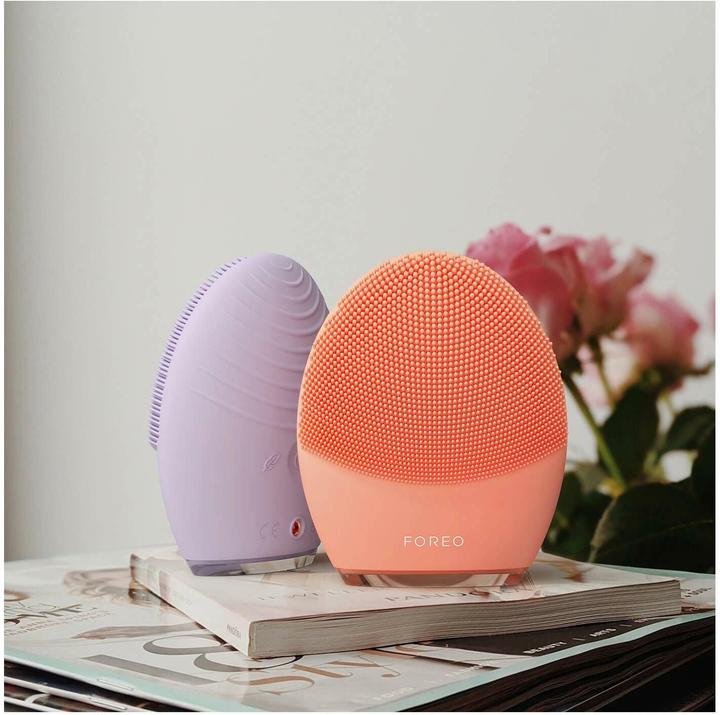 Actual product image Foreo Luna Lavender