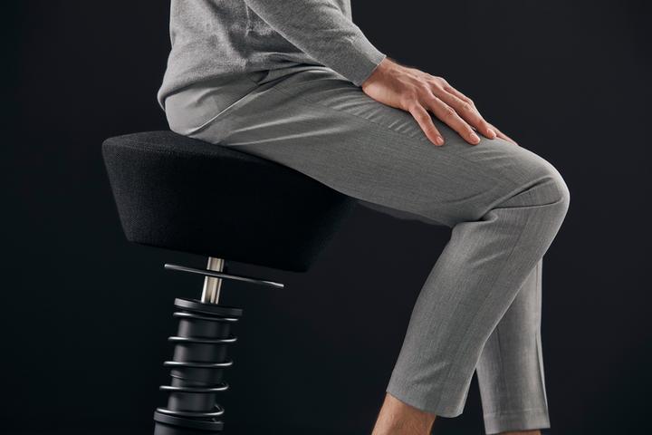 Actual product image Aeris Stool Swopper 101STBKBK black/green, with glides