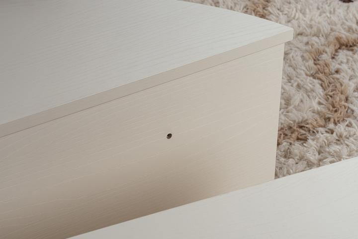 Actual product image Skye Decor Orion (90 x 30 x 60 cm)