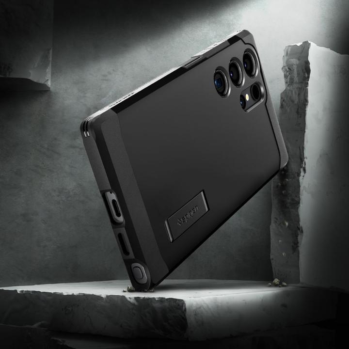 Actual product image Spigen Tough Armor (Samsung Galaxy S24 Ultra)