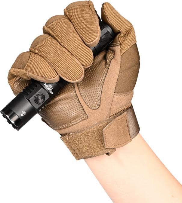 Actual product image AceBeam Taktische LED-Taschenlampe T35, XXXX Lumen, inkl. Akku (13.76 cm, 1900 lm)