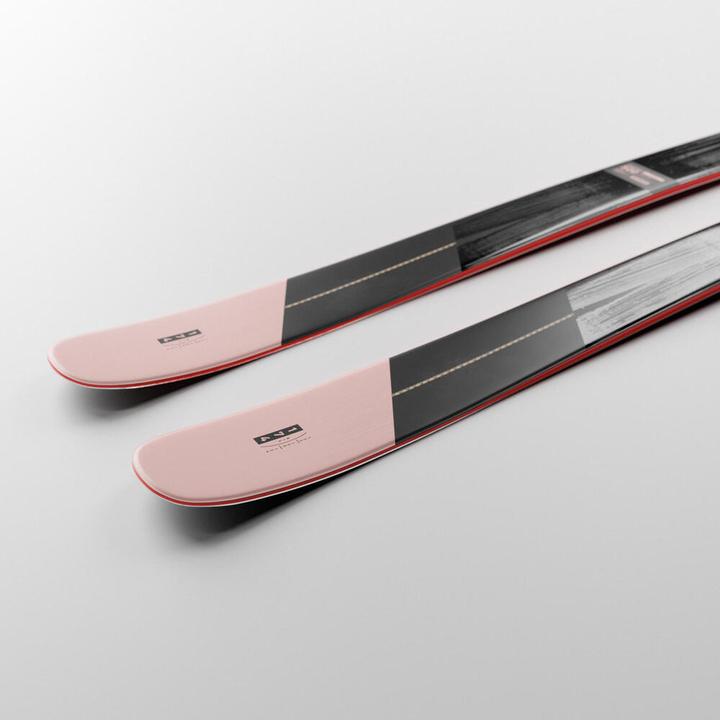 Actual product image Wedze ski fr500 slash w flat 327530 (174 cm, Without binding)