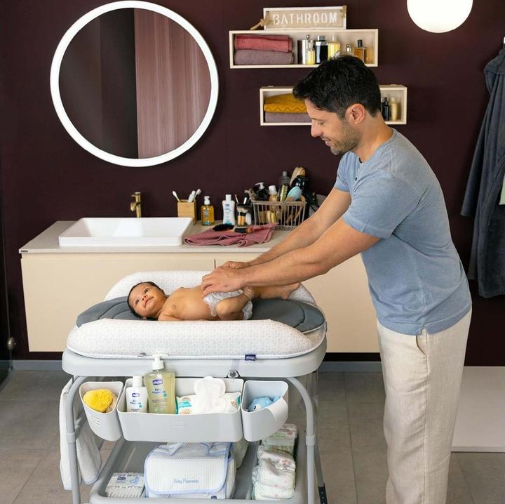 Actual product image Chicco Cuddle and Bubble