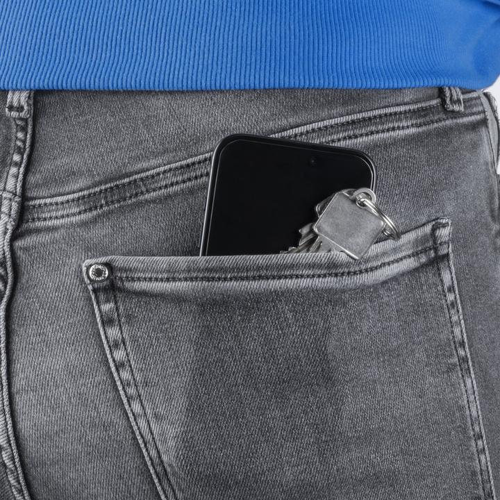 Produktbild Hama Super Hybrid (1 Stück, Apple iPhone 15 Pro)