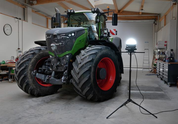 Produktbild Ansmann Universalstativ UT180 (Metall)