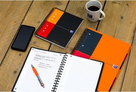 Actual product image Oxford Activebook (A5+, Checked, Soft cover)