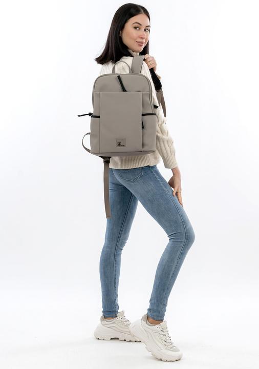 Produktbild Suri Frey SFY Shiny Cityrucksack (15.50 l)