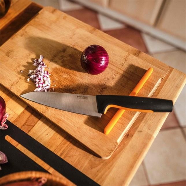 Immagine prodotto Fiskars Coltello da chef medio Functional Form (16.90 cm)