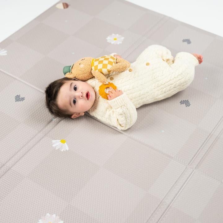 Actual product image Taf Toys Fold & Play Checkers (140 x 140 cm)