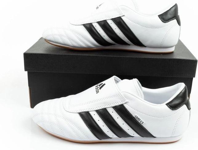 Actual product image Adidas Taekwondo Sneaker Damen (38.5)