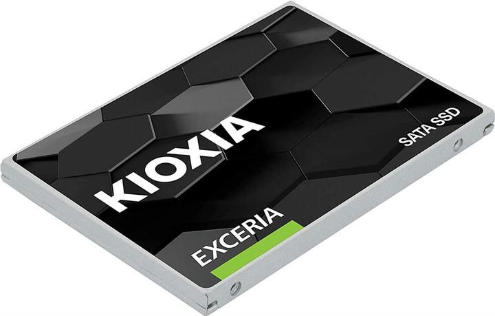 Productafbeelding Kioxia LTC10Z960GG8 (960 GB, 2.5")