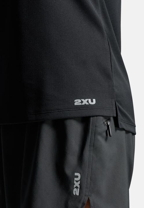 Produktbild 2XU Aero Mesh Singlet (M)