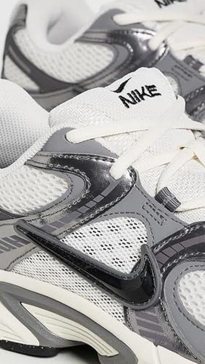 Image du produit Nike V5 RNR HJ5228 009 Shoes (43)