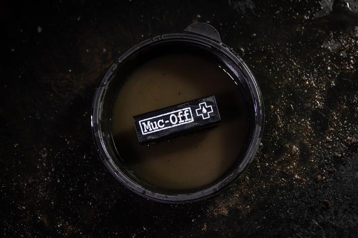 Produktbild Muc-Off Wooden Cleaning Brush (300 ml, Bürste)