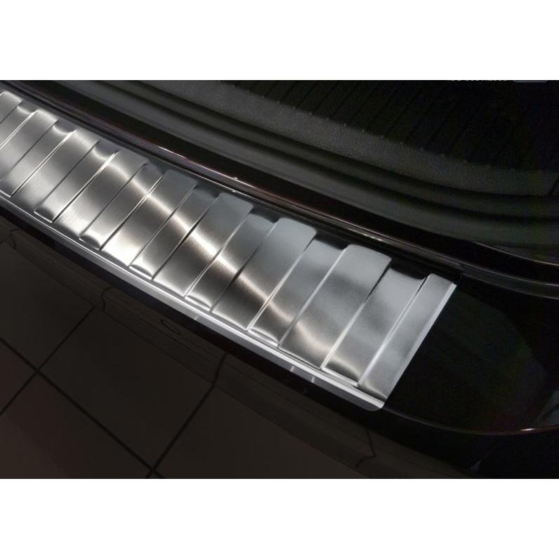 Thumbnail - ProPlus, Kennzeichenhalter, Edelstahl Ladekantenschutz für VW Passat Variant ab 2014 bis heute (Heck, Hochformat)