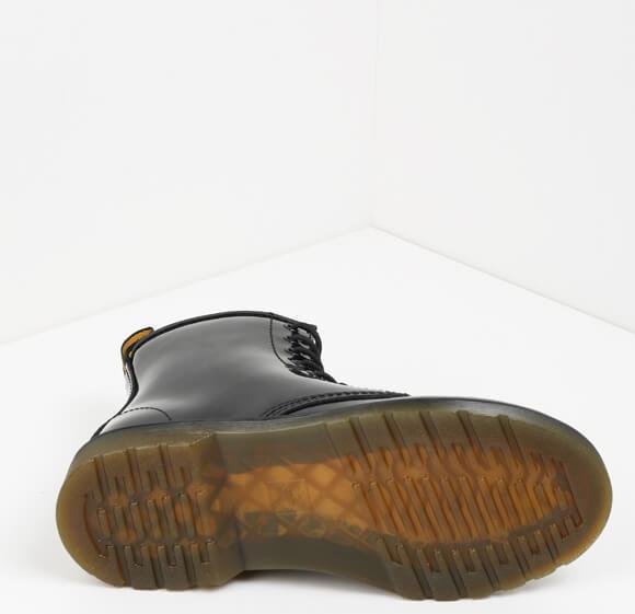 Actual product image Dr. Martens 1460 Patent Lamper (34)