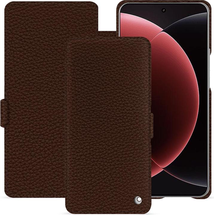 Châtaigne ( Pantone #1b1107 )