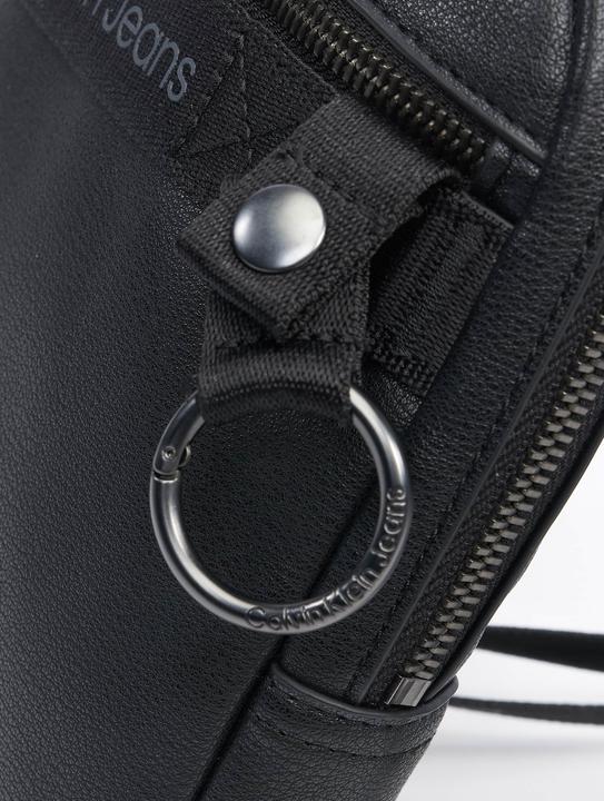 Actual product image MGA Na