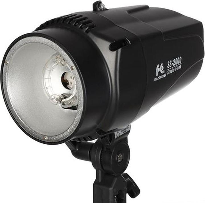 Actual product image Falcon Eyes Studio flash set SSK-2200D with bag (200 W, Set)