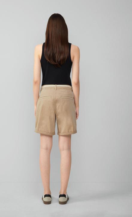 Actual product image S.Oliver Hose Shorts mit geflochtenem Gürtel und Garment Dye (46)