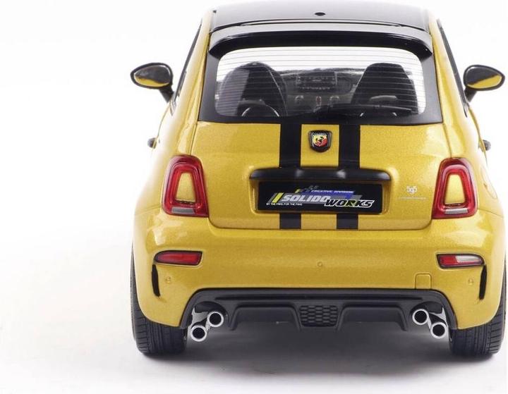 Productafbeelding Solido 1:18 Fiat F595 ABARTH WORKS gelb