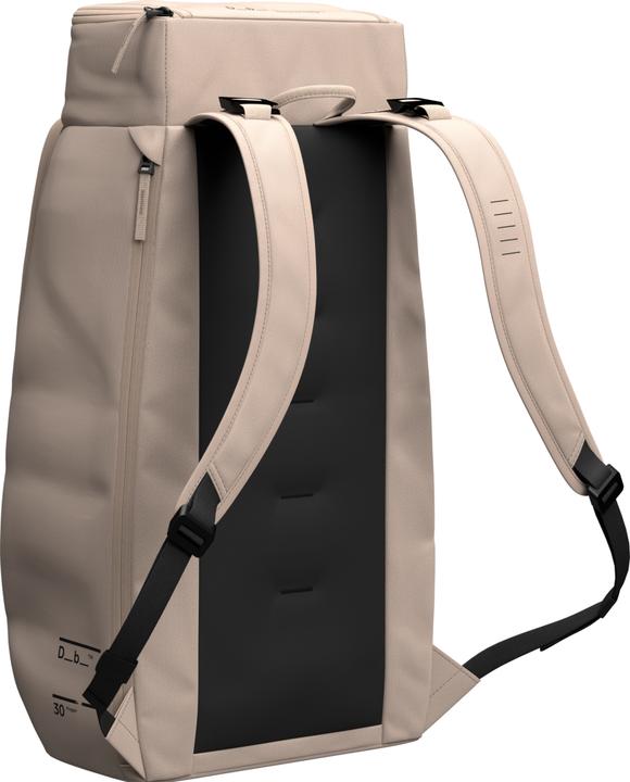 Actual product image D_b_ Hugger Backpack (30 l)