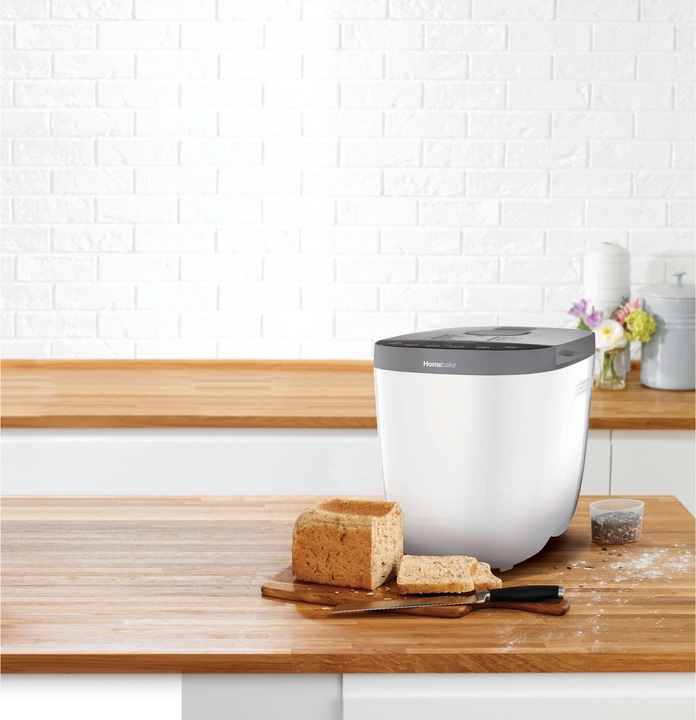 Actual product image Morphy Richards Homebake