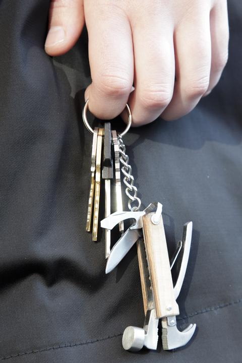 Actual product image Kikkerland Mini hammer