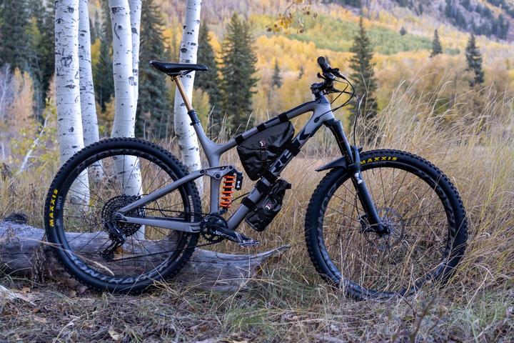 Actual product image Revelate Designs Hopper (4 l, Frame bag)