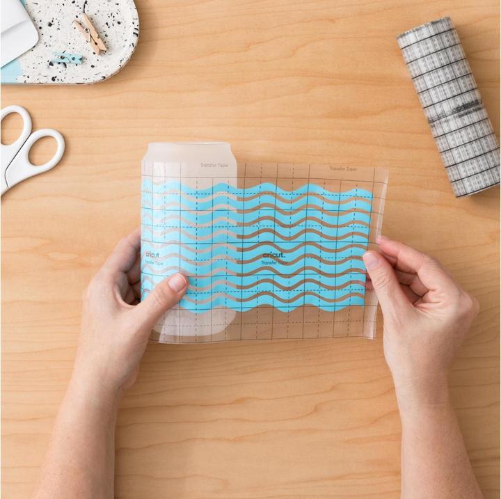 Actual product image Cricut Transfer Film Transfertape Joy 13.9 x 304.8 cm, Transparent