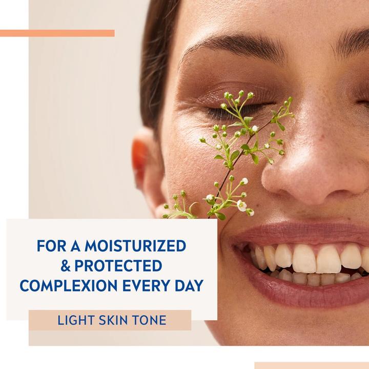 Immagine prodotto NIVEA 5in1 Beautifying Moisturizer (Light, 50 ml)