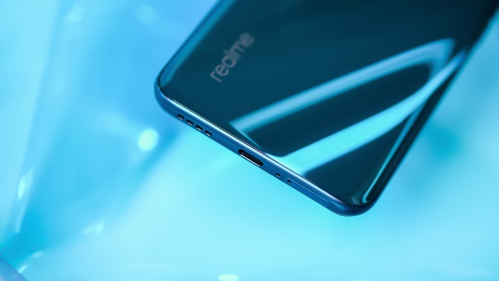 Actual product image realme X3 SuperZoom (256 GB, Glacier Blue, 6.57", Dual SIM, 64 Mpx, 4G)