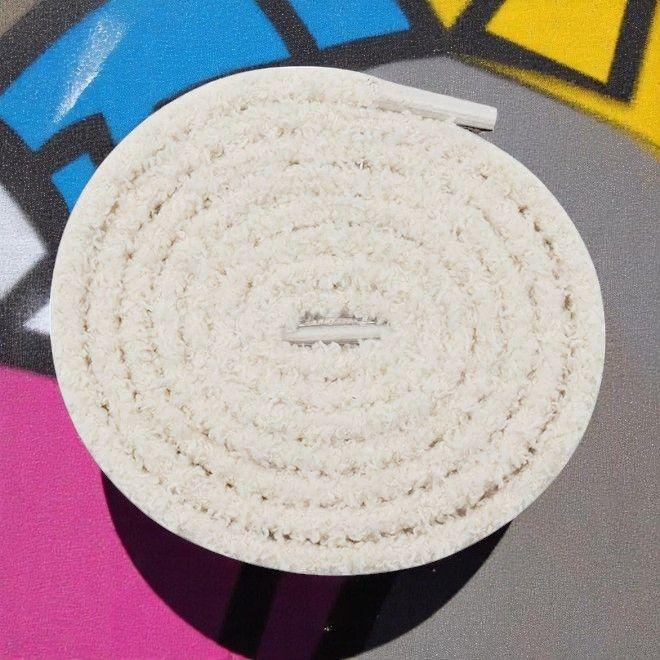 Actual product image LaceGodZ Teddy Touch Collection Plüsch Schnürsenkel (140 cm)