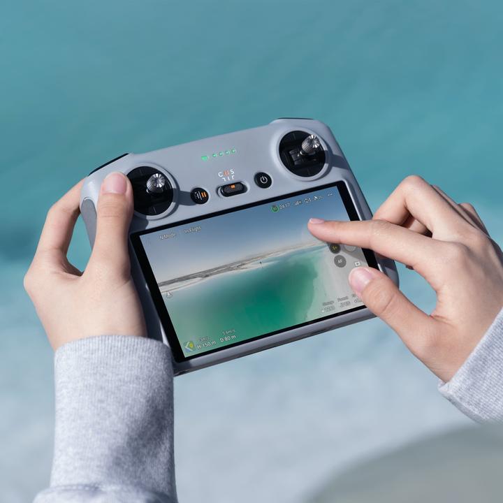 Produktbild DJI Rc (Drohnen Fernsteuerung, DJI Mini 3, DJI Air 2S, DJI Mavic 3, DJI Mavic 3 Pro, DJI Mavic 3 Classic, DJI Mini 3 Pro, DJI Mavic 3 Pro Cine)