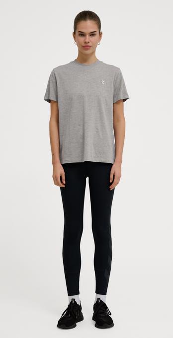 Actual product image hummel hmlPULSE W T-SHIRT (S)