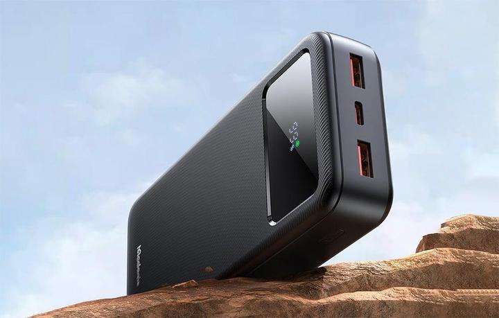 Actual product image Mcdodo Power Bank MC-4230 Digital Display 20000mAh 1C+2A, 22.5W (czarny) (20000 mAh, 22.50 W, 37 Wh)